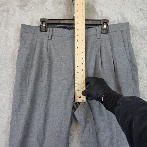 Banana Republic Pants Mens 36x32 Gray Slim Pleated Wool Blend Dress Trousers - Picture 3 of 14